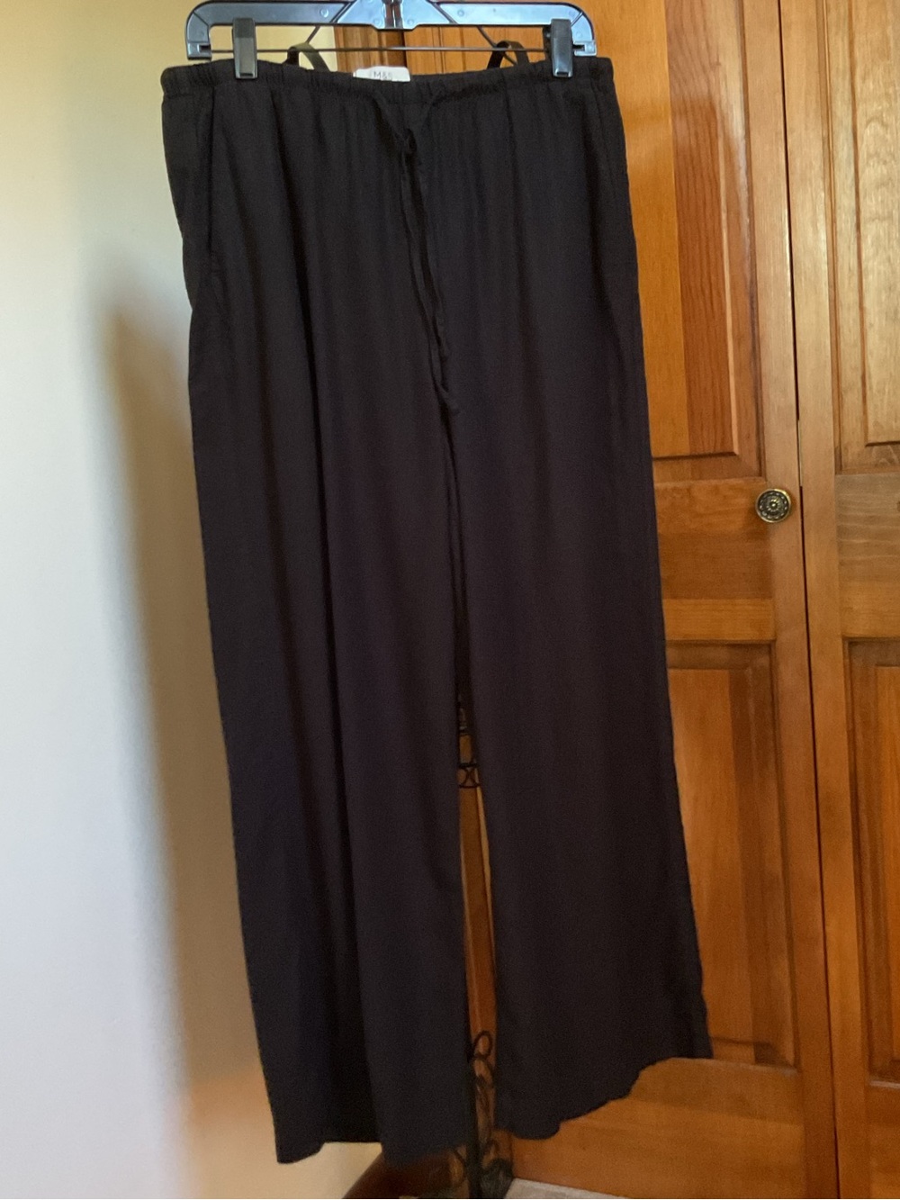 Marks & Spencer linen pants, UK14 short - Picture 2 of 11